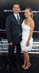 800px-tobey_maguire_and_jennifer_meyer_by_david_shankbone